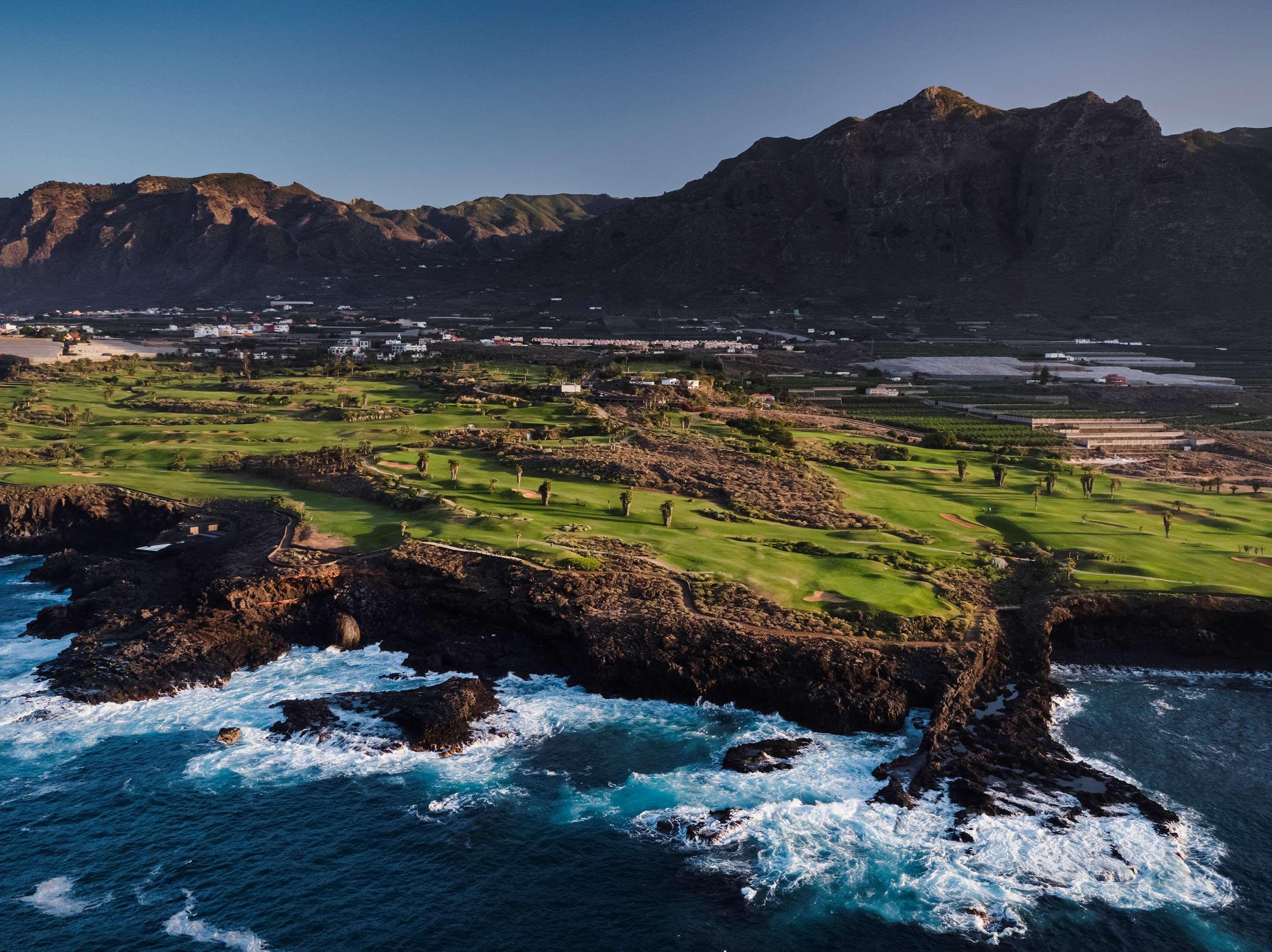 Hotel Hacienda del Conde member of Meliá Collection - Adults Only Buenavista Del Norte Esterno foto Pebble Beach Golf Links