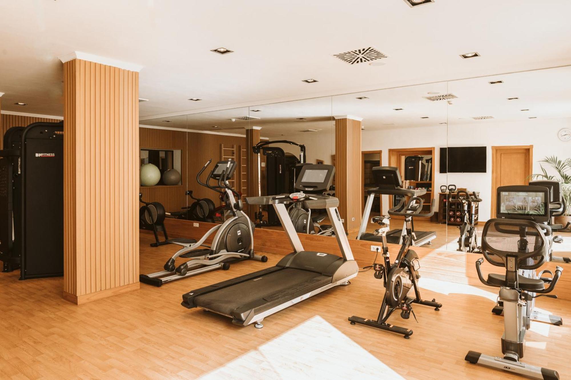 Hotel Hacienda del Conde member of Meliá Collection - Adults Only Buenavista Del Norte Esterno foto A gym